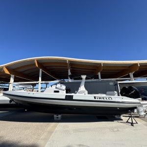 Pirelli Speedboats 30