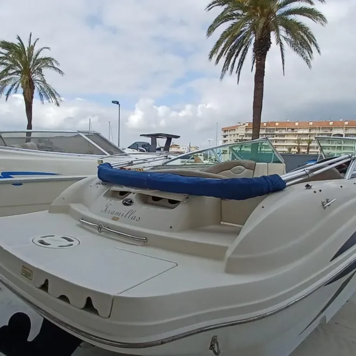 2004-sea-ray-200-sundeck-power-9753503-20250410061208878-1_XLARGE