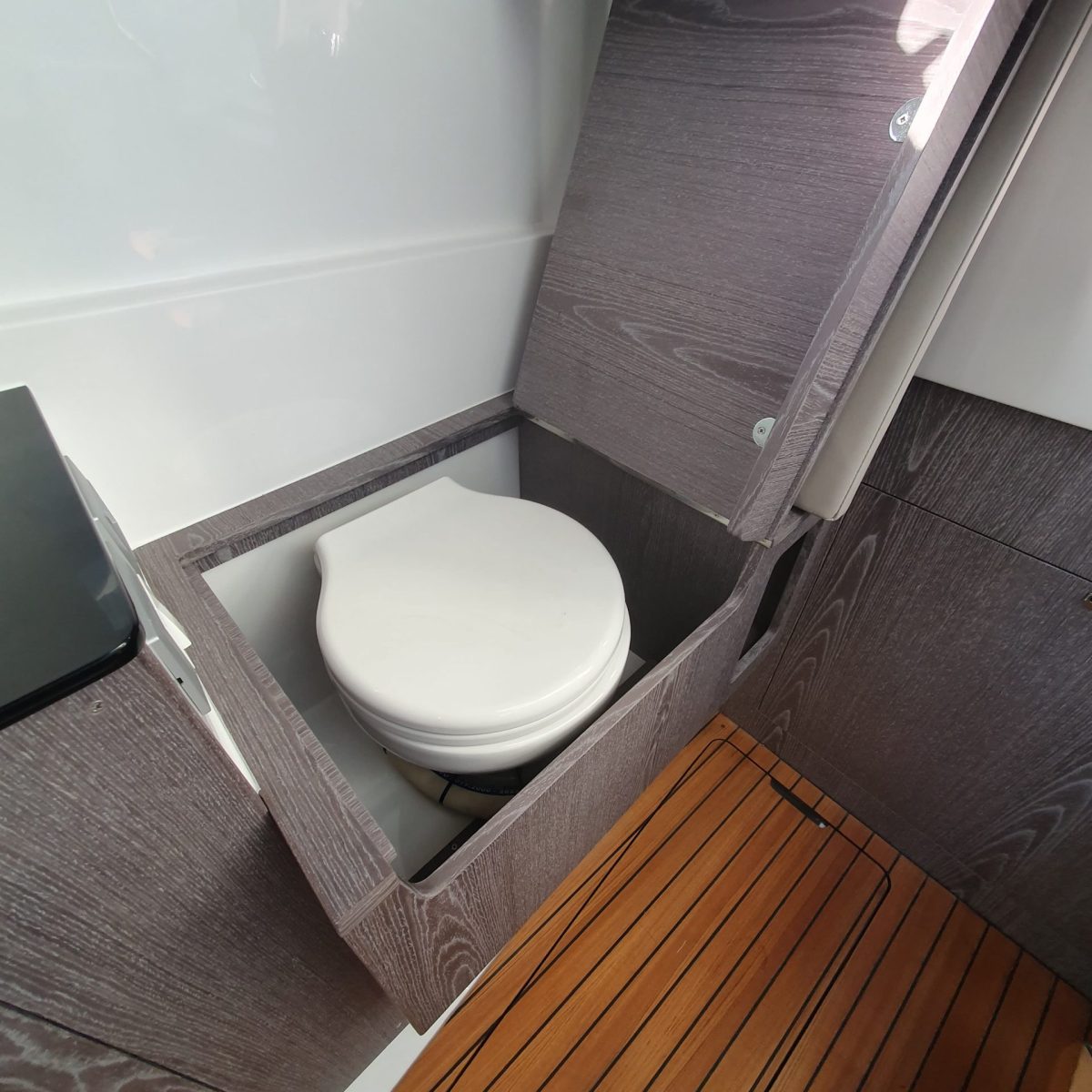 P35 WC