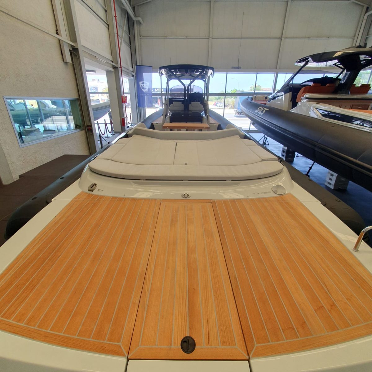 Strider 13 stock 2023 (3)